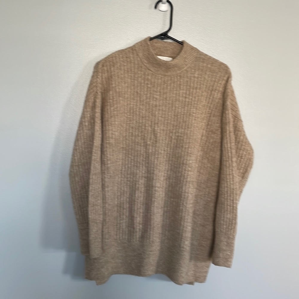 H&M XS Long Sweater with side slits